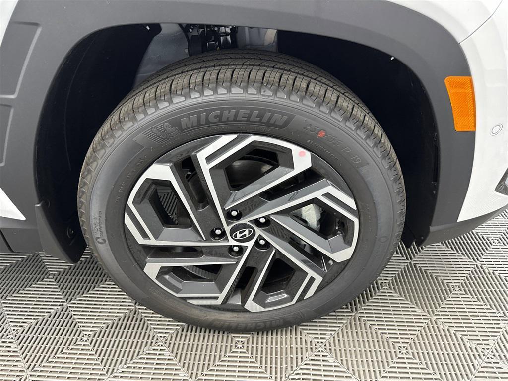 new 2025 Hyundai Tucson car, priced at $41,655