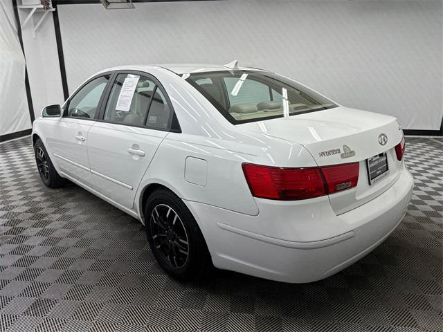 used 2009 Hyundai Sonata car, priced at $5,491