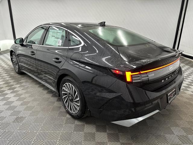 new 2025 Hyundai Sonata Hybrid car, priced at $30,793