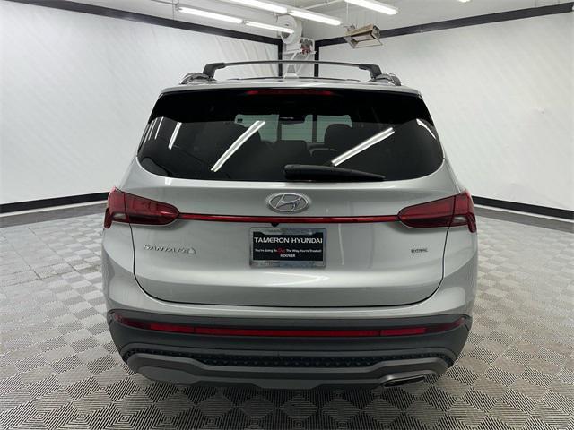 used 2022 Hyundai Santa Fe car, priced at $25,095