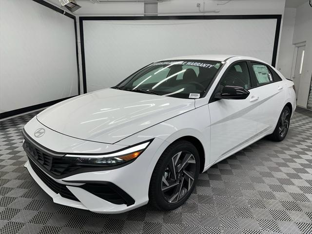 new 2025 Hyundai Elantra car, priced at $23,423