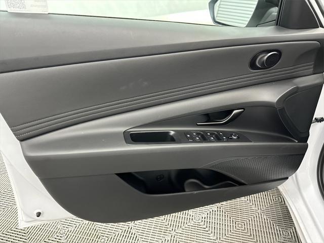 new 2025 Hyundai Elantra car, priced at $23,423