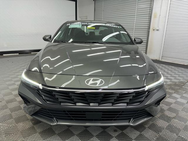 new 2025 Hyundai Elantra car, priced at $25,569