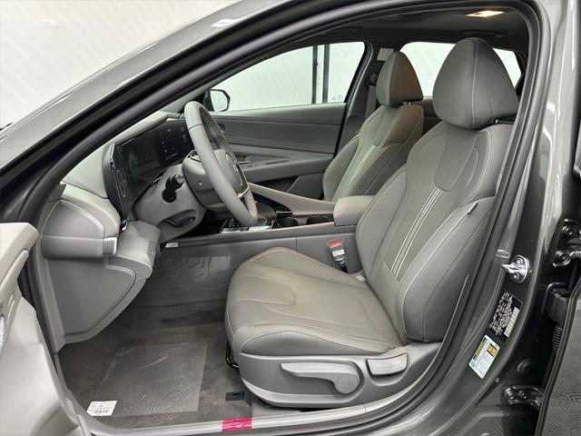 new 2025 Hyundai Elantra car, priced at $25,569
