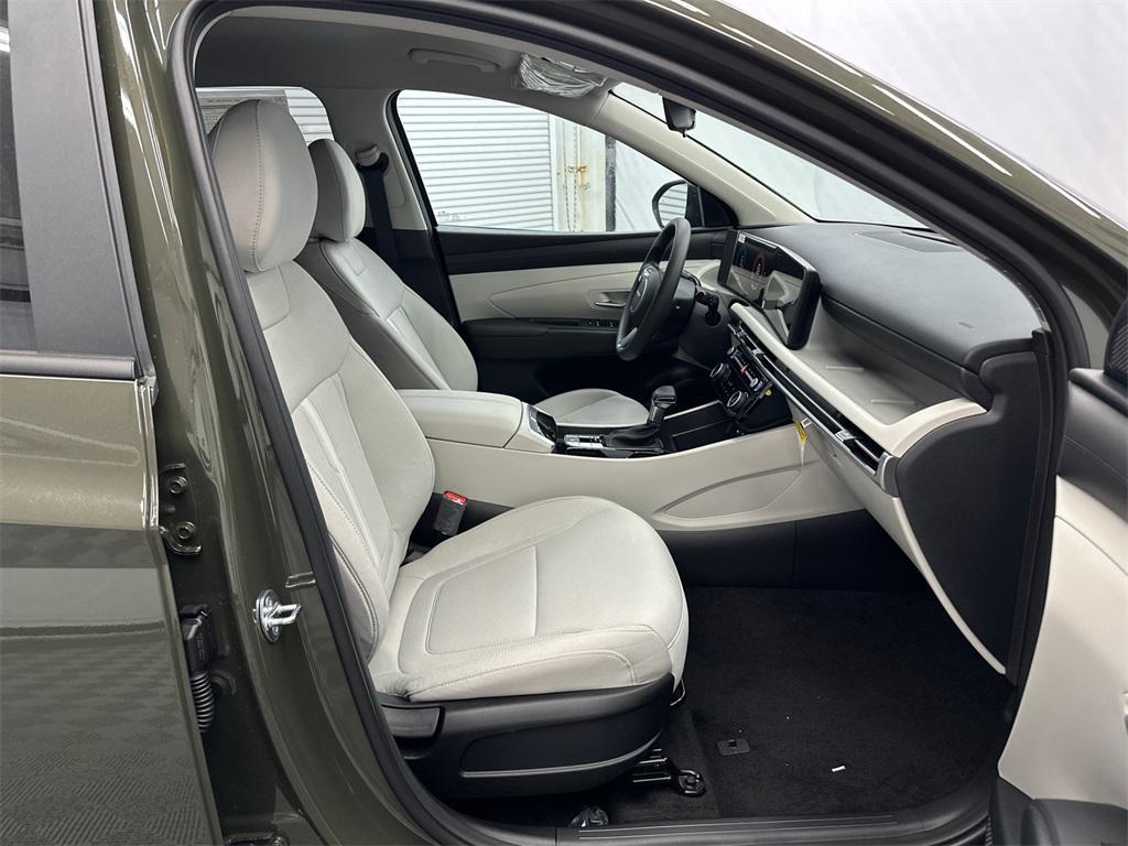 new 2026 Hyundai Tucson car, priced at $29,664