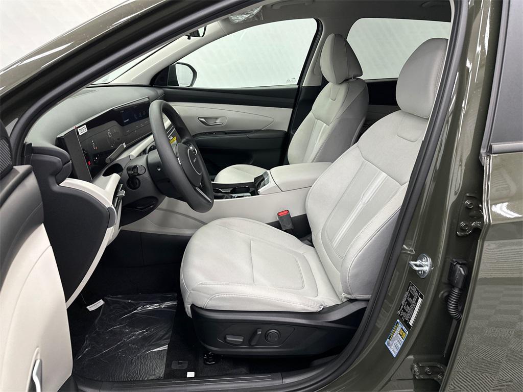 new 2026 Hyundai Tucson car, priced at $29,664