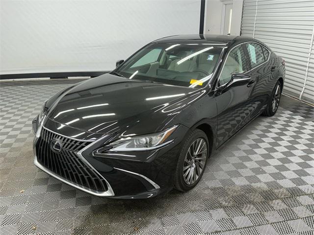 used 2024 Lexus ES 350 car, priced at $46,391