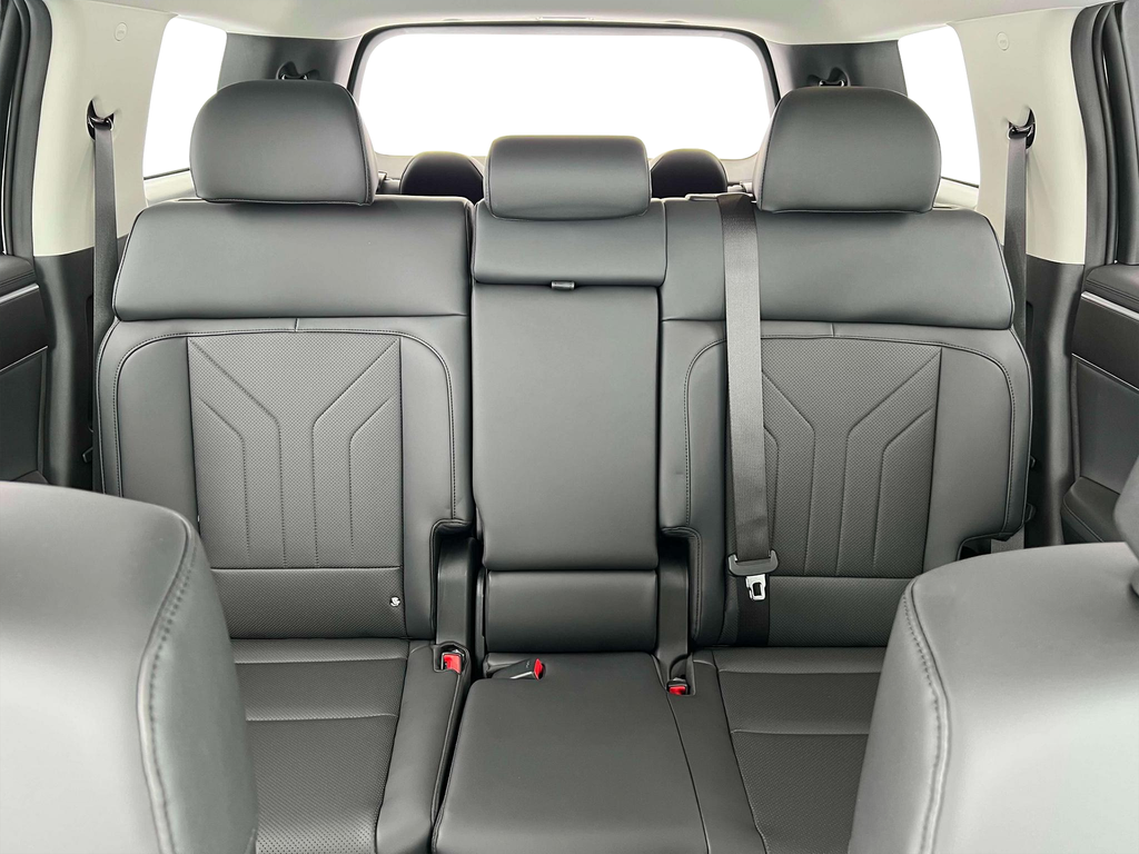 new 2025 Hyundai Santa Fe car, priced at $36,665