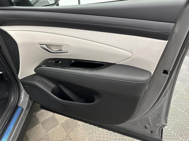 new 2025 Hyundai Tucson car, priced at $39,490