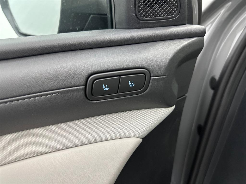 new 2025 Hyundai Tucson car, priced at $39,490
