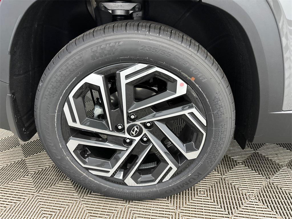 new 2025 Hyundai Tucson car, priced at $39,490