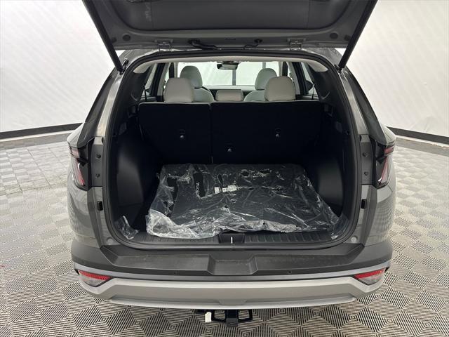new 2025 Hyundai Tucson car, priced at $39,490
