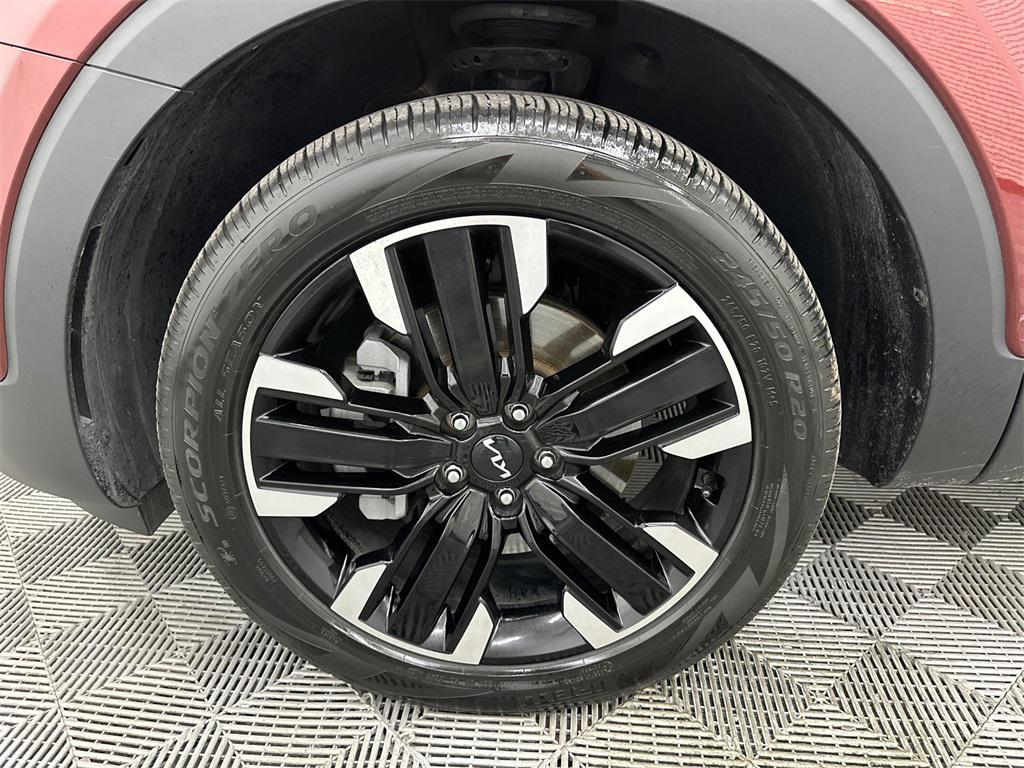 used 2023 Kia Telluride car, priced at $35,598