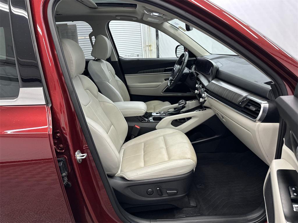 used 2023 Kia Telluride car, priced at $35,598