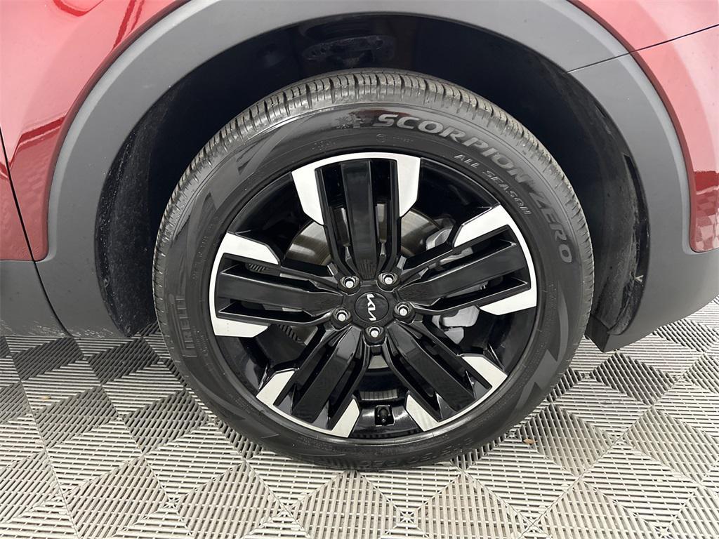 used 2023 Kia Telluride car, priced at $35,598