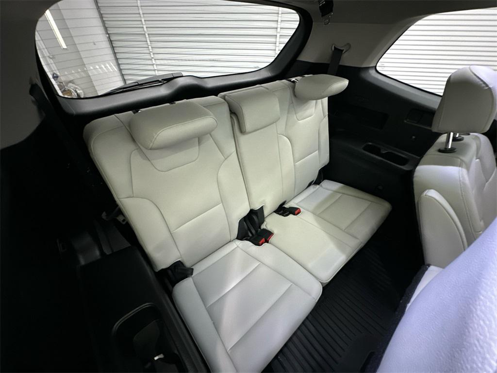 used 2023 Kia Telluride car, priced at $35,598