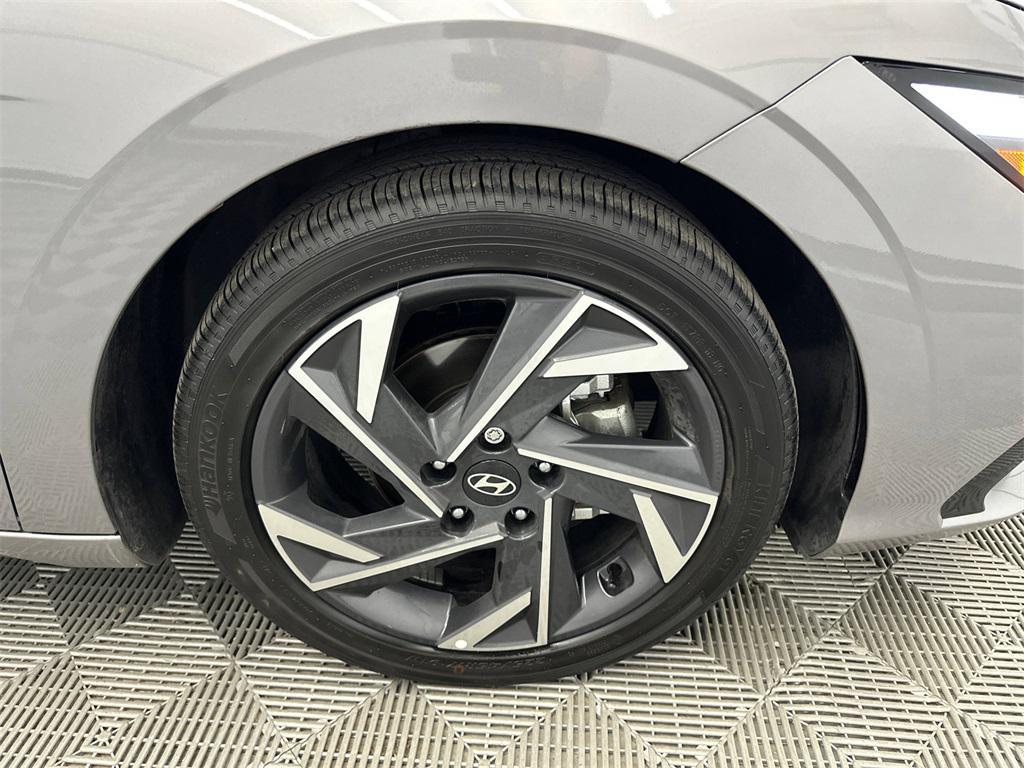used 2025 Hyundai Elantra car, priced at $21,995