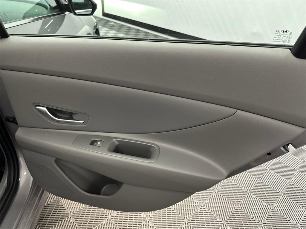 used 2025 Hyundai Elantra car, priced at $21,995