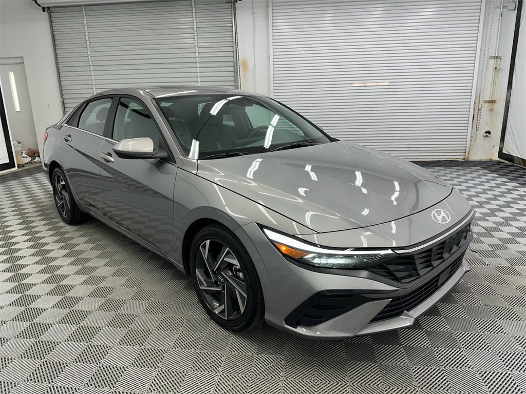used 2025 Hyundai Elantra car, priced at $21,995