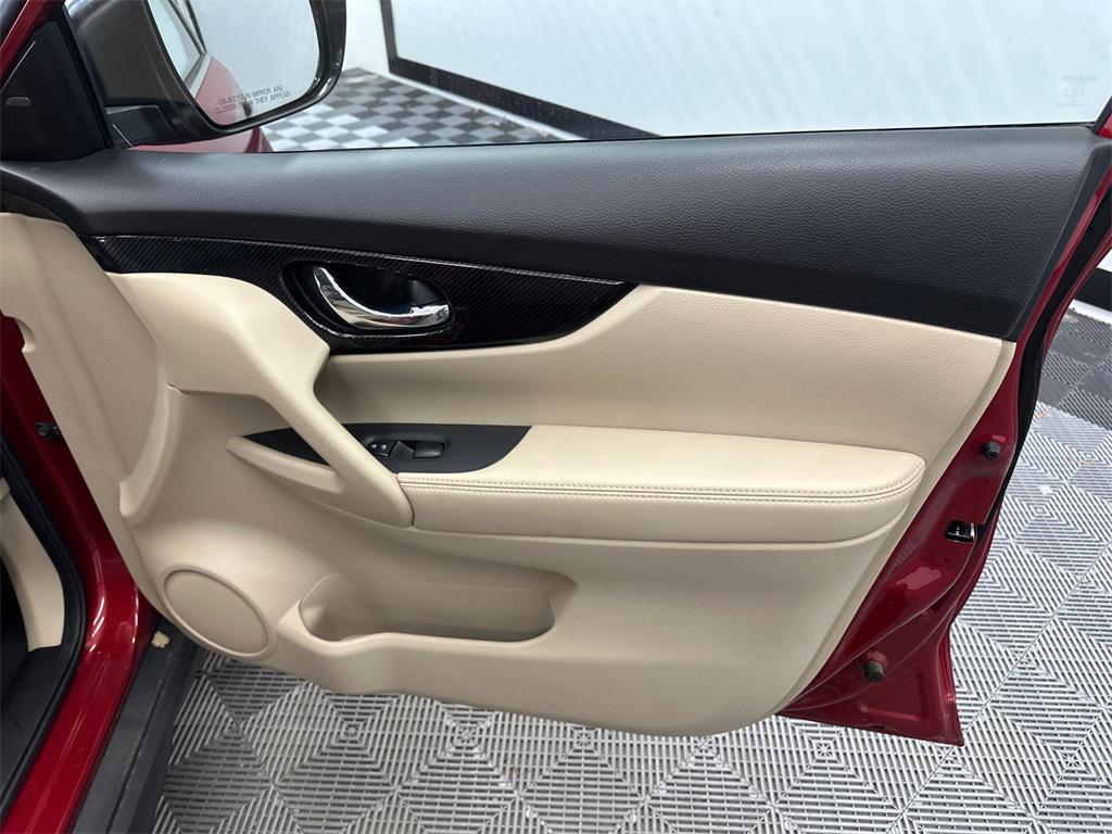 used 2017 Nissan Rogue car, priced at $14,682