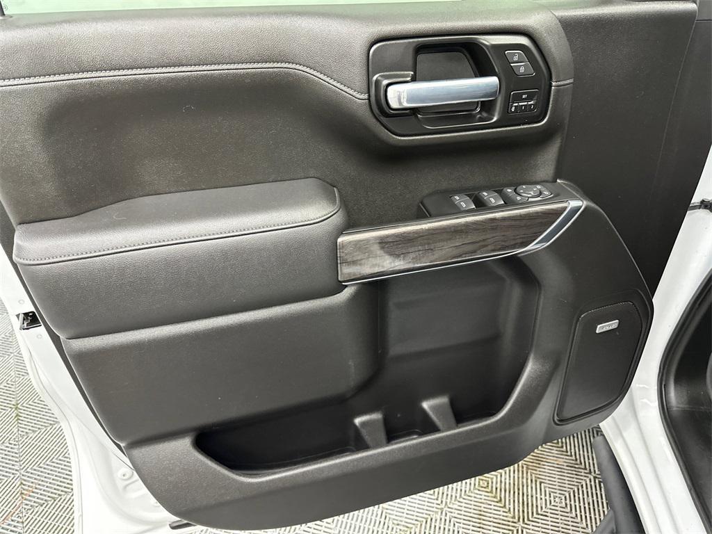 used 2022 Chevrolet Silverado 1500 car, priced at $37,897
