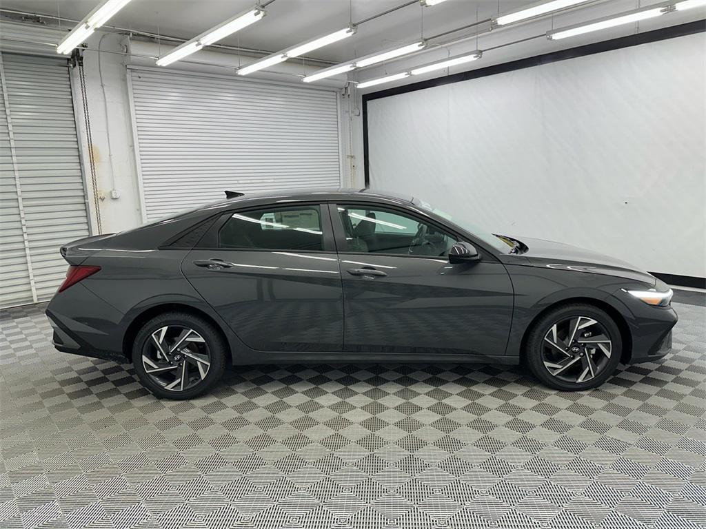 new 2025 Hyundai Elantra car, priced at $26,245