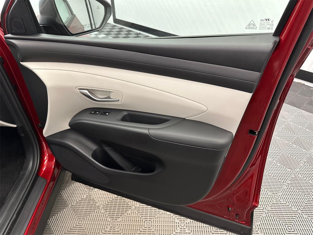 new 2026 Hyundai Tucson car, priced at $31,695