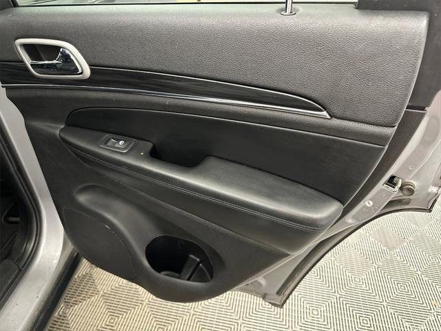 used 2020 Jeep Grand Cherokee car, priced at $14,994