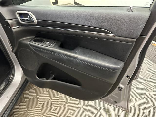 used 2020 Jeep Grand Cherokee car, priced at $14,994