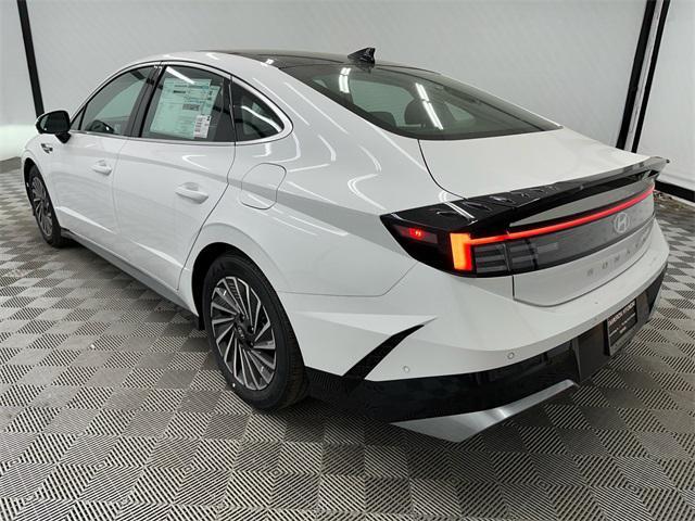 new 2024 Hyundai Sonata Hybrid car, priced at $35,211