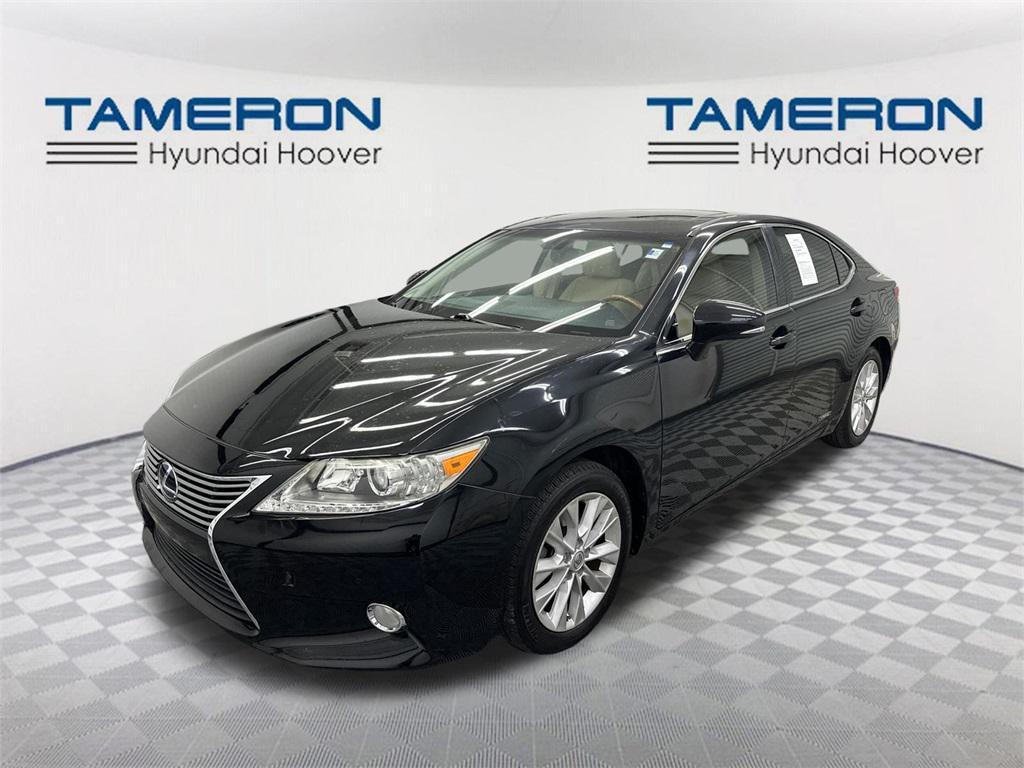 used 2014 Lexus ES 300h car, priced at $15,833