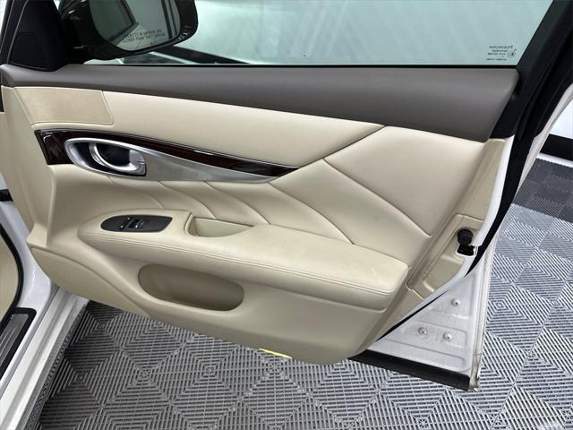 used 2017 INFINITI Q70L car, priced at $22,787