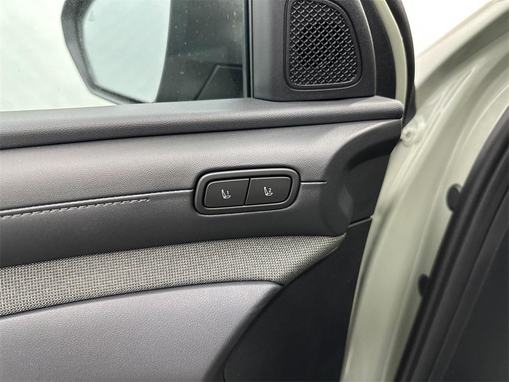 new 2025 Hyundai SANTA CRUZ car, priced at $44,394