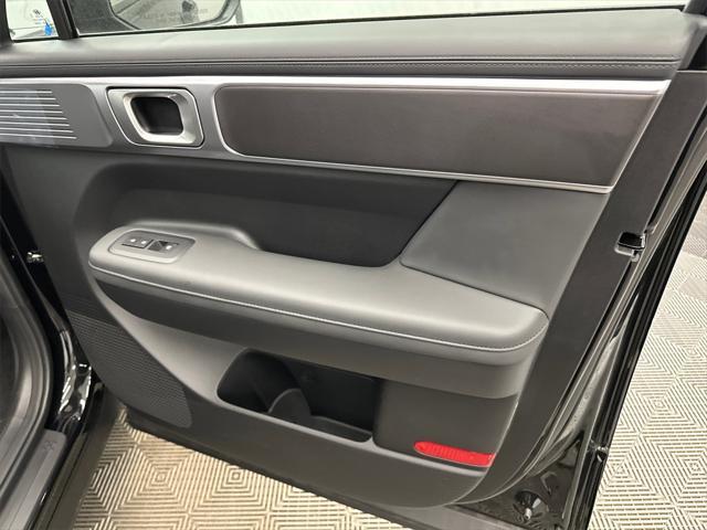 new 2025 Hyundai Santa Fe car, priced at $39,580