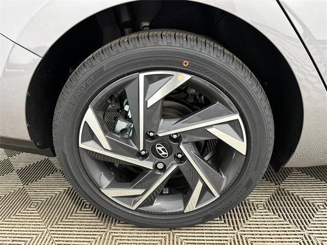 new 2025 Hyundai Elantra car, priced at $26,138