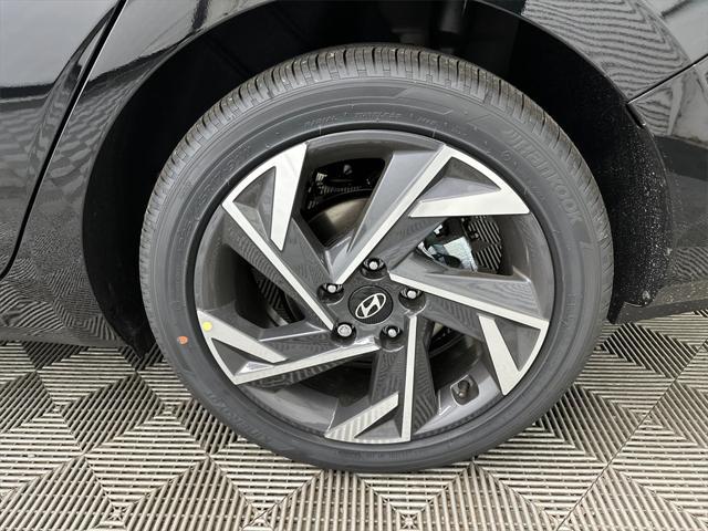 new 2025 Hyundai Elantra car, priced at $25,573