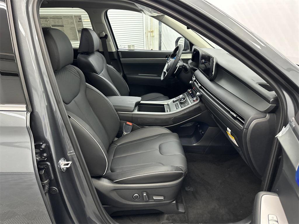 new 2025 Hyundai Palisade car, priced at $41,721