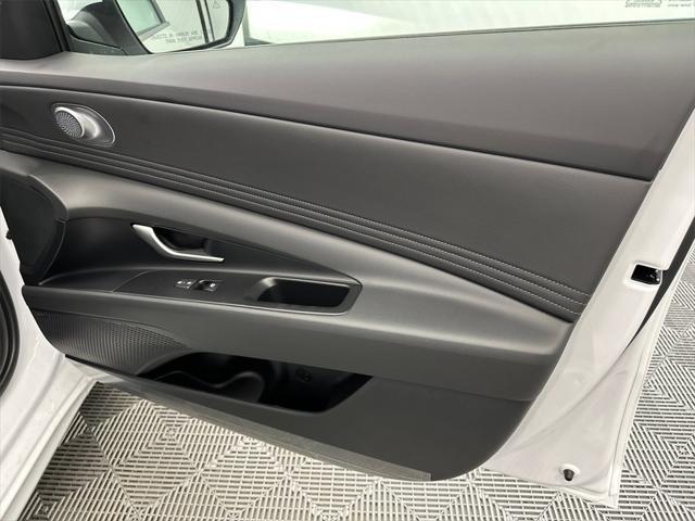 new 2025 Hyundai Elantra car, priced at $26,951