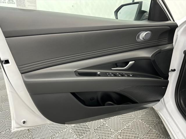 new 2025 Hyundai Elantra car, priced at $26,951