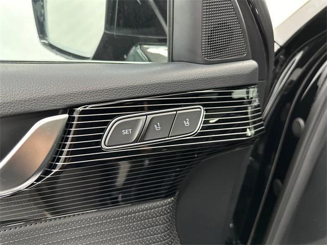 new 2025 Hyundai Palisade car, priced at $54,215