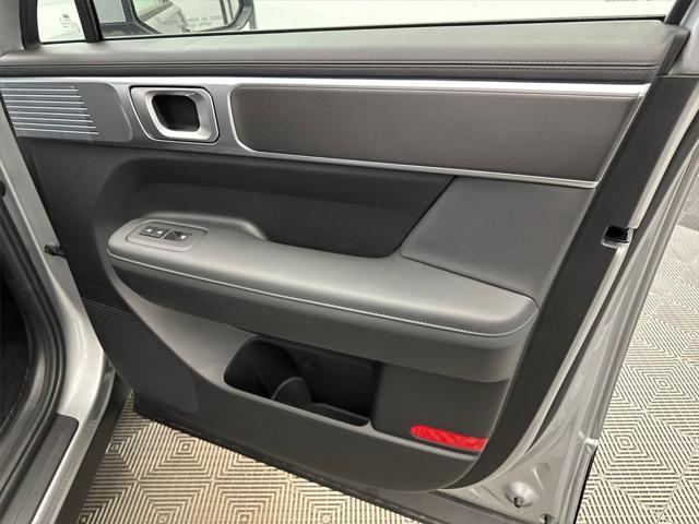 new 2025 Hyundai Santa Fe car, priced at $38,525