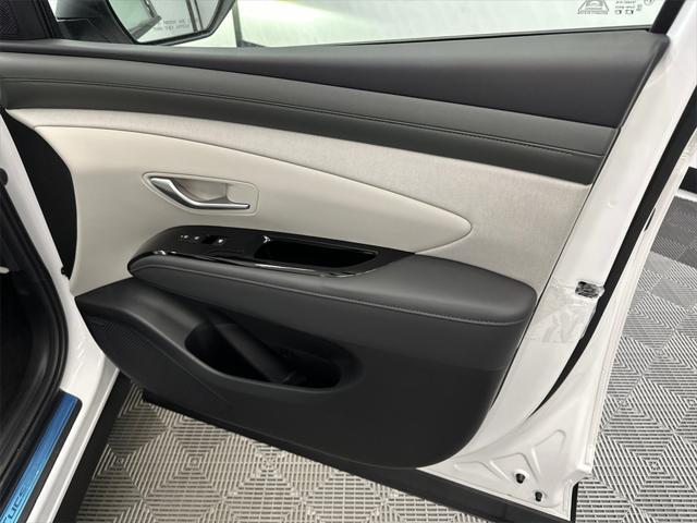 new 2025 Hyundai Tucson car, priced at $39,635