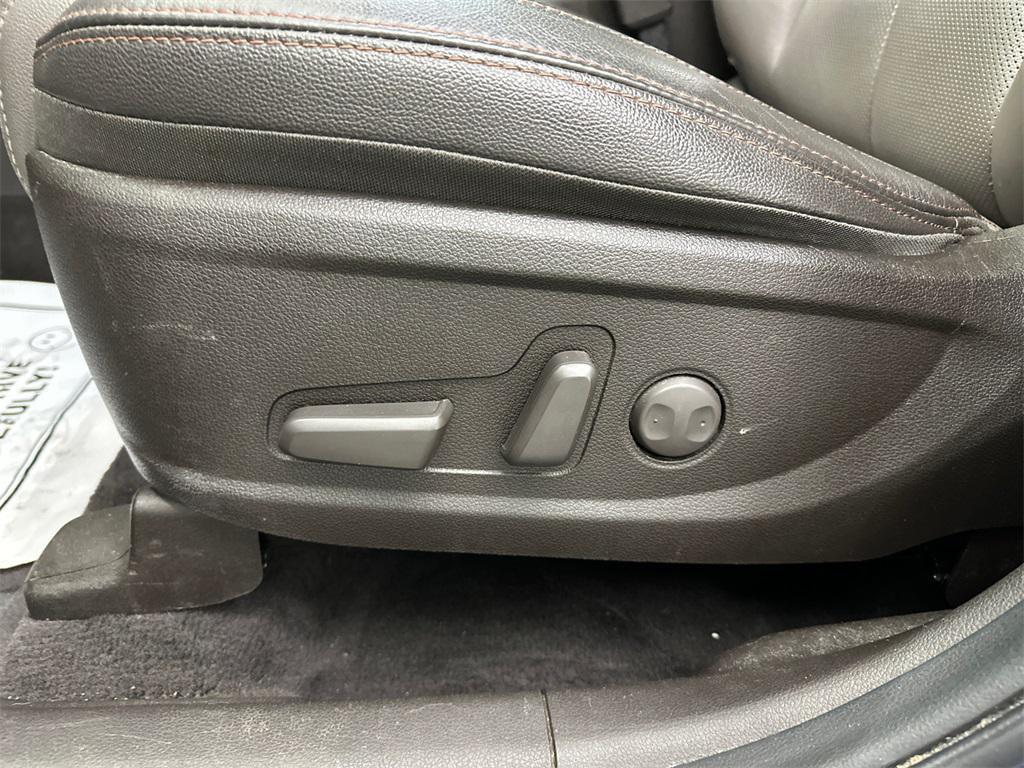 used 2020 Hyundai Santa Fe car, priced at $14,637