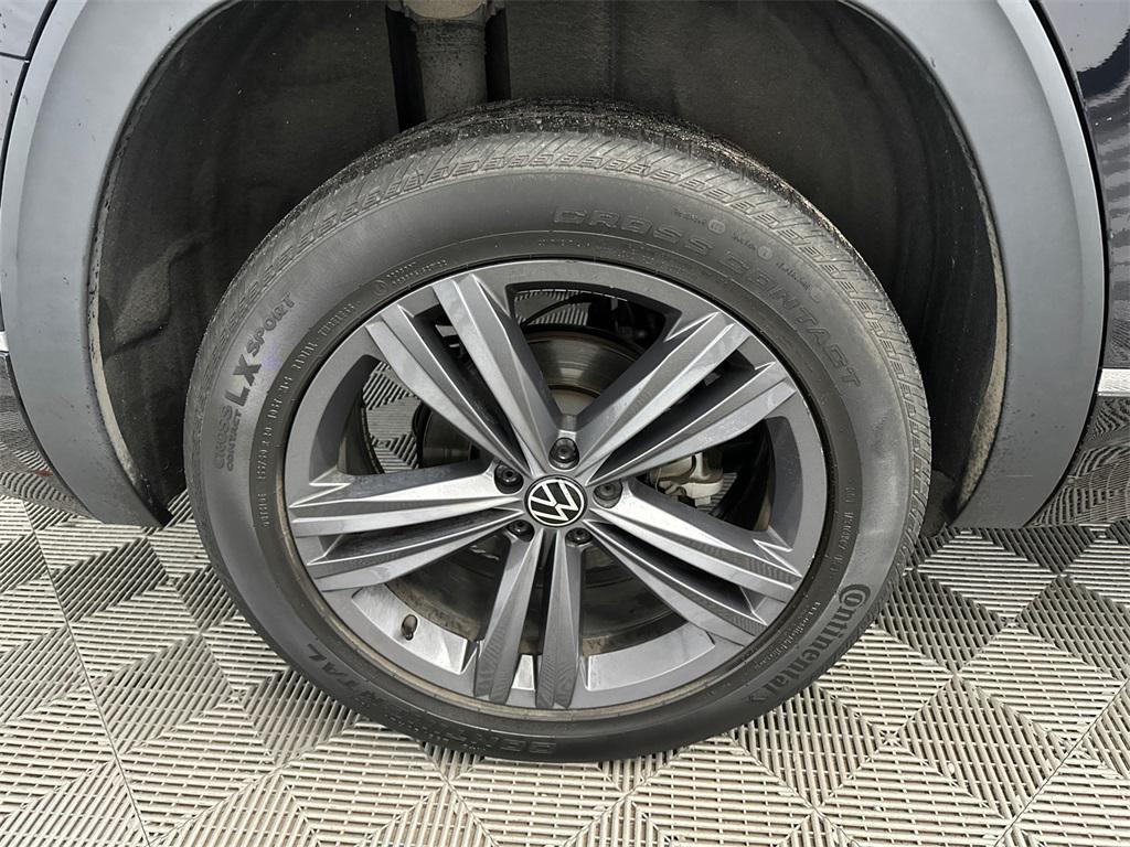 used 2021 Volkswagen Atlas car, priced at $23,987