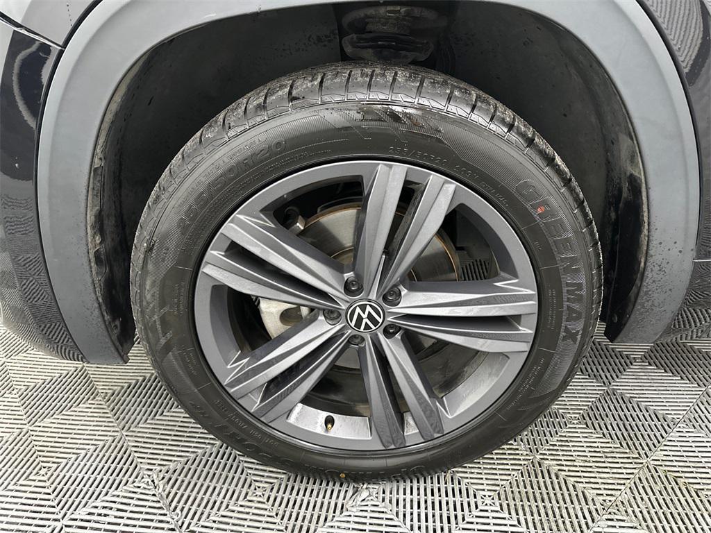 used 2021 Volkswagen Atlas car, priced at $23,987