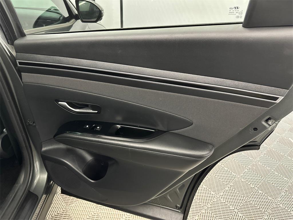 used 2022 Hyundai TUCSON Hybrid car, priced at $22,967