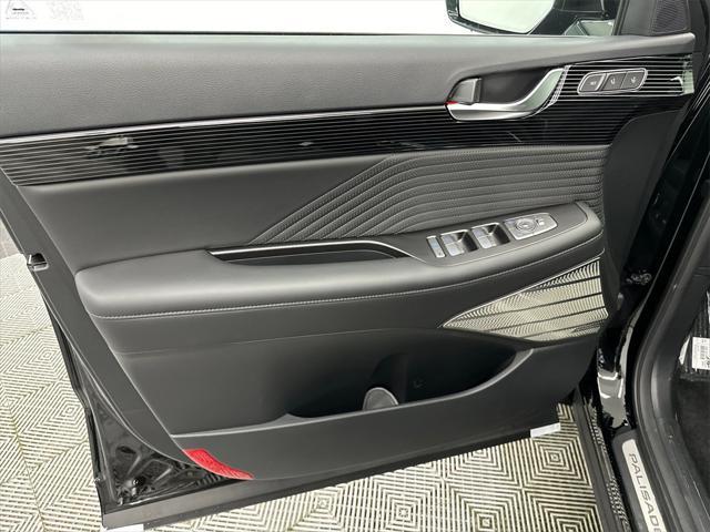 new 2025 Hyundai Palisade car, priced at $54,470