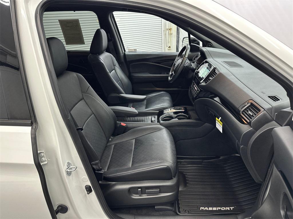 used 2022 Honda Passport car, priced at $29,719