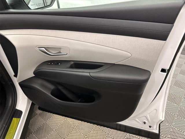 new 2025 Hyundai TUCSON Hybrid car, priced at $36,788