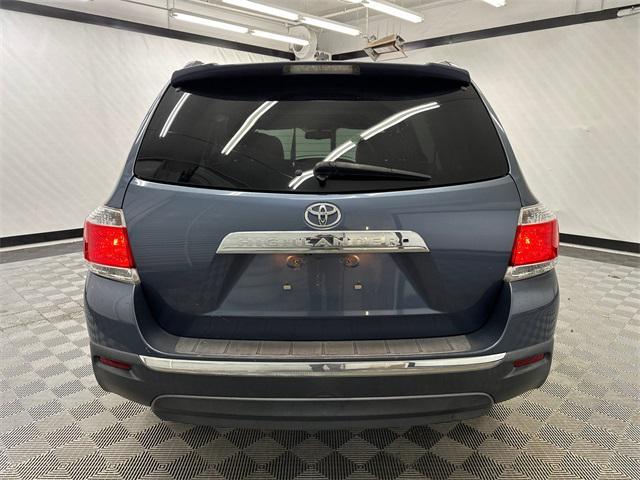 used 2012 Toyota Highlander car, priced at $15,995